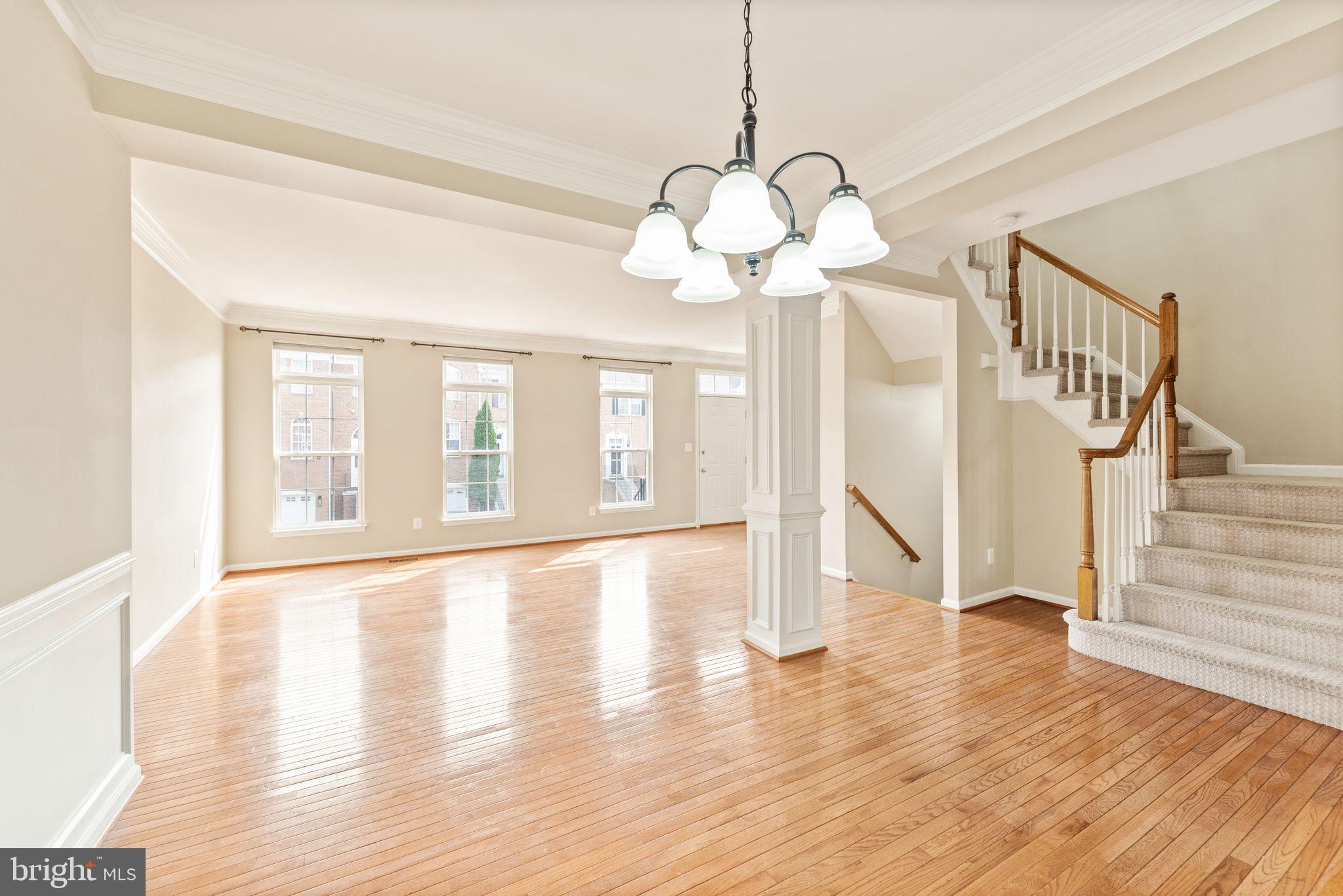 21546 Trowbridge Square Ashburn, VA 20147 - Photo 21 of 68