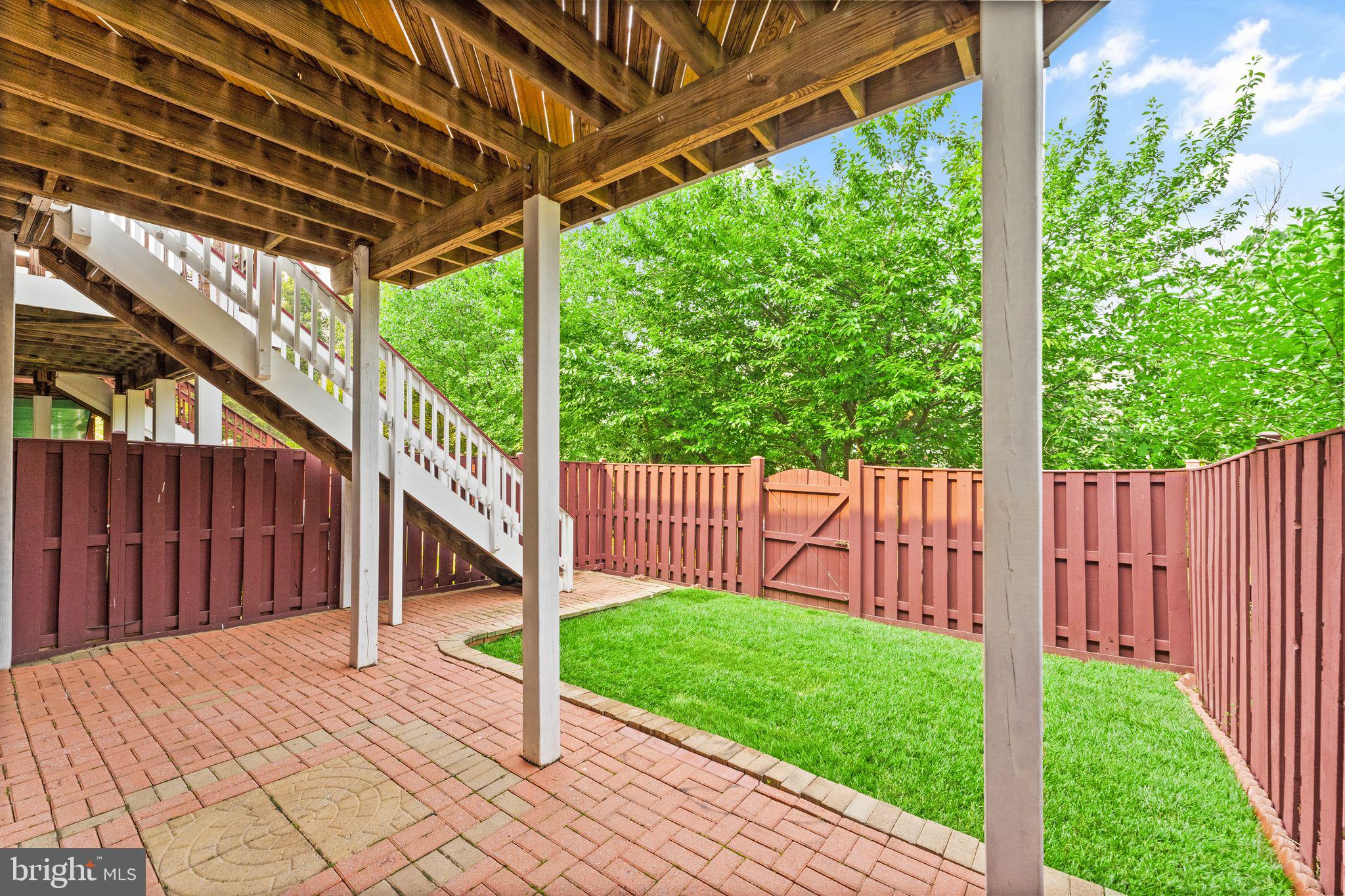 21546 Trowbridge Square Ashburn, VA 20147 - Photo 48 of 68