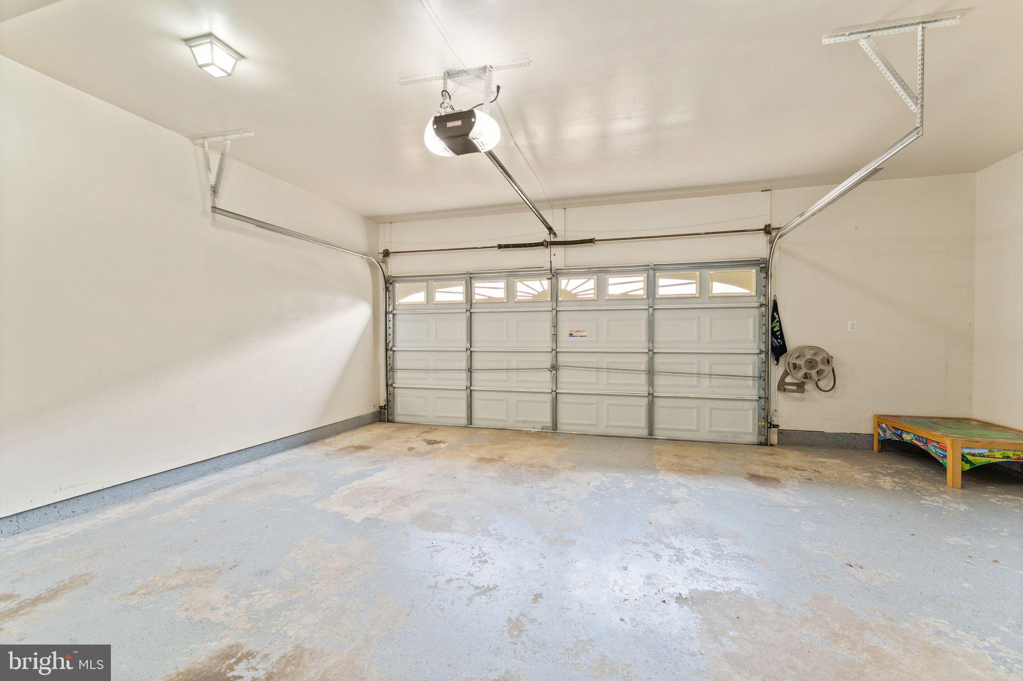 21546 Trowbridge Square Ashburn, VA 20147 - Photo 55 of 68