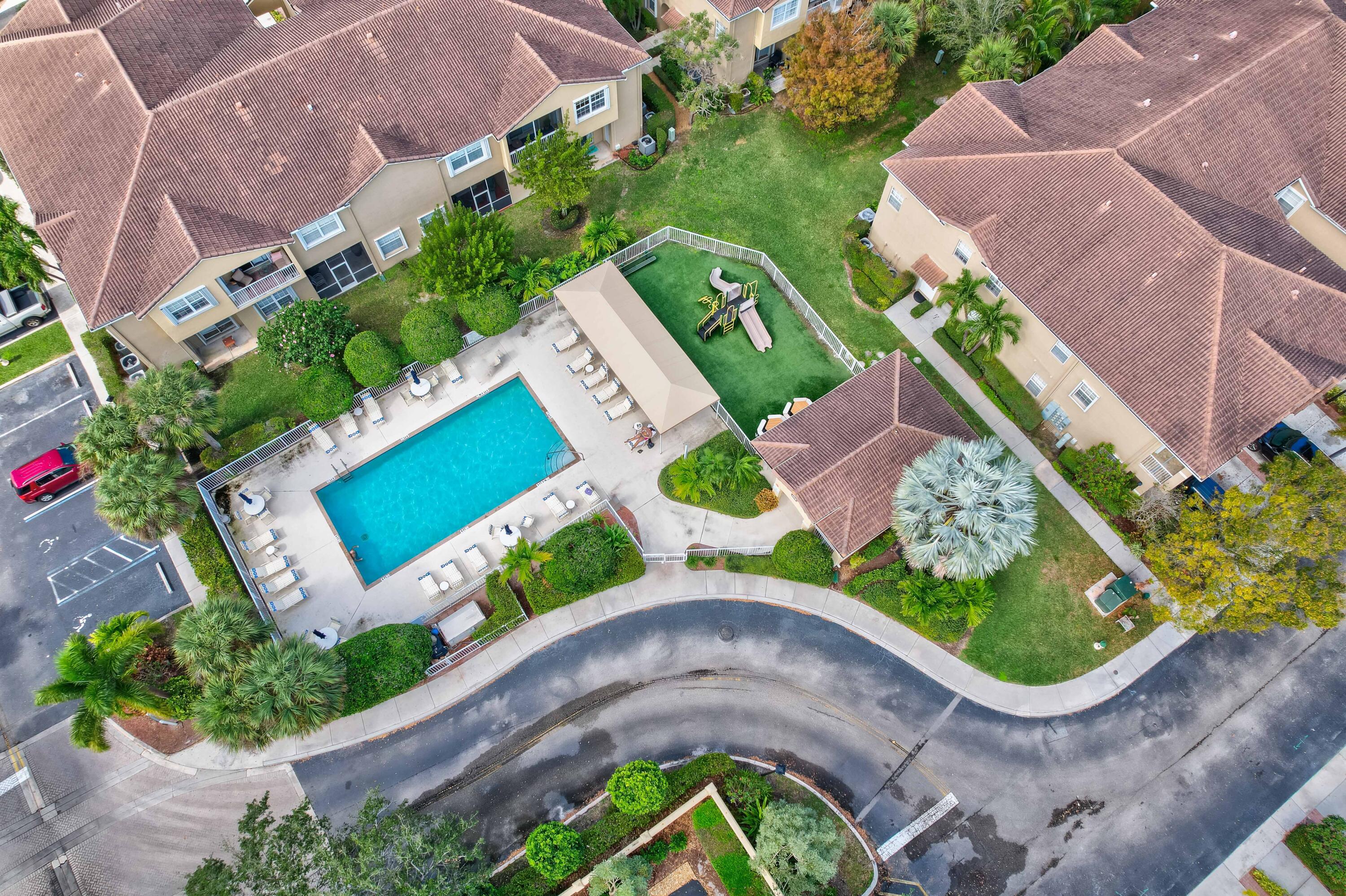 115 Lighthouse Circle, Unit B Tequesta, FL 33469 - Photo 2 of 39 18_dji_0091_2_3_4_5