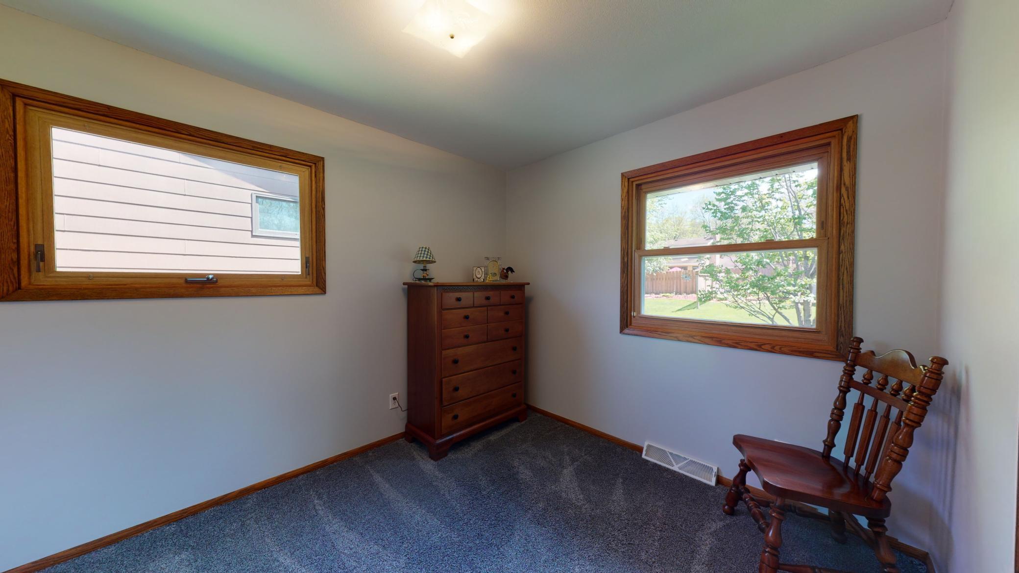 108 26th Street Northwest Rochester, MN 55901 - Photo 15 of 39