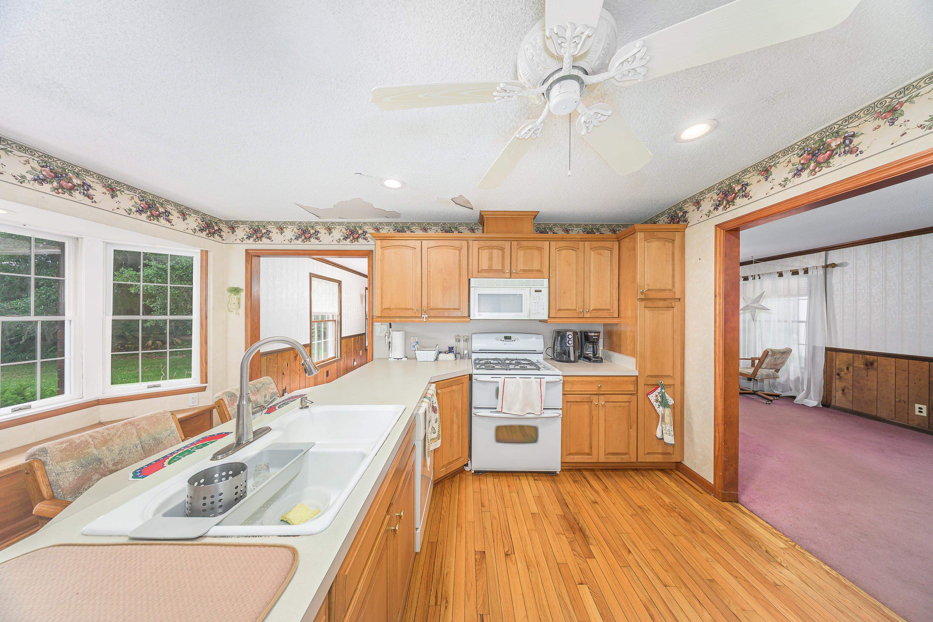 49 Will White Road Quincy, FL 32351 - Photo 11 of 55