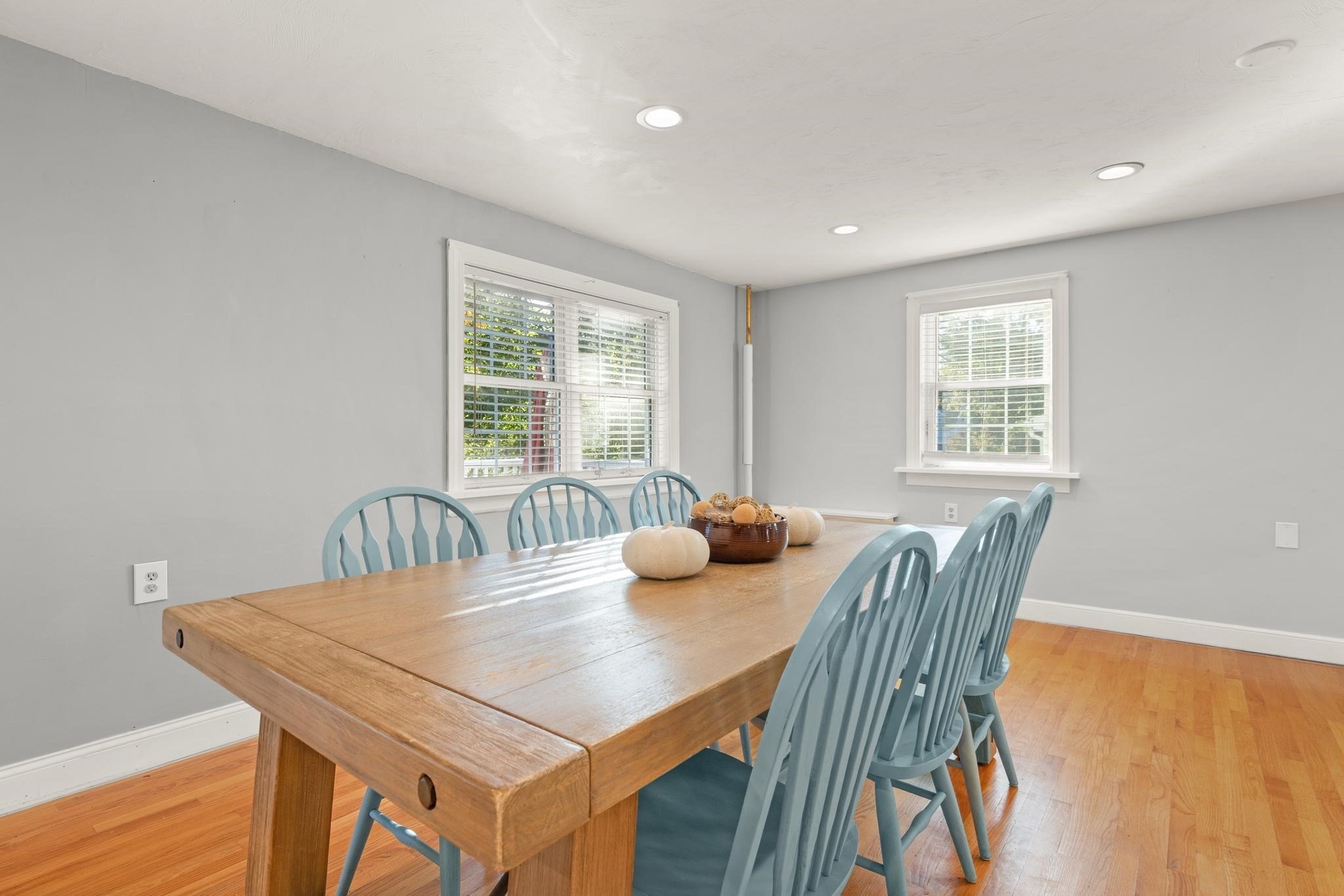 6 Longworth Road Worcester, MA 01602 - Photo 9 of 39 Gallery Image 9