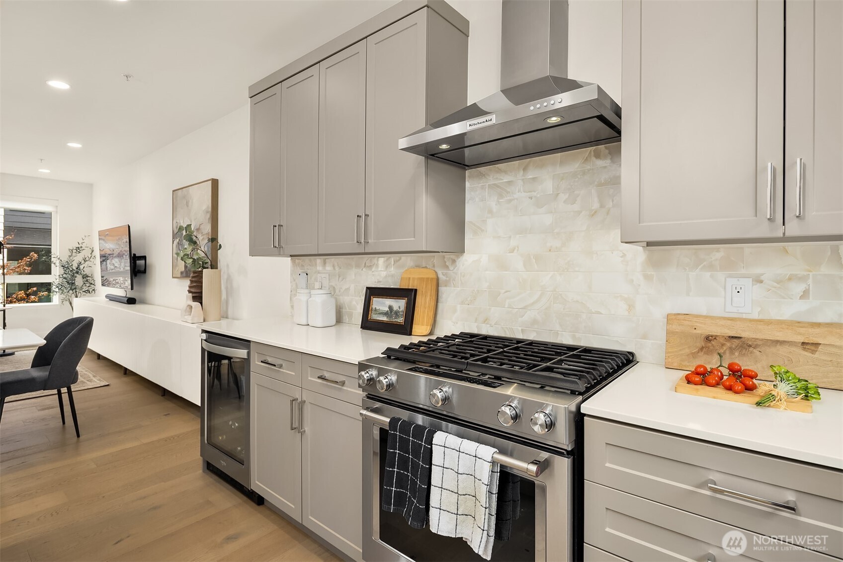 18412 96th Drive Northeast, Unit B Bothell, WA 98011 - Photo 18 of 30