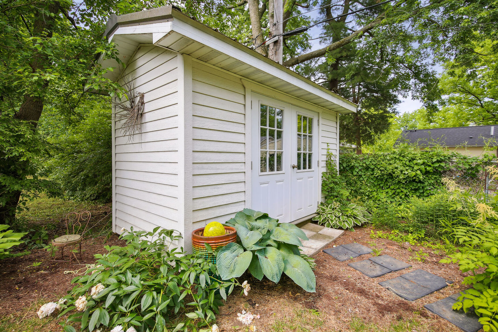 5 Normandy Place Champaign, IL 61821 - Photo 25 of 25 a view of a house with backyard