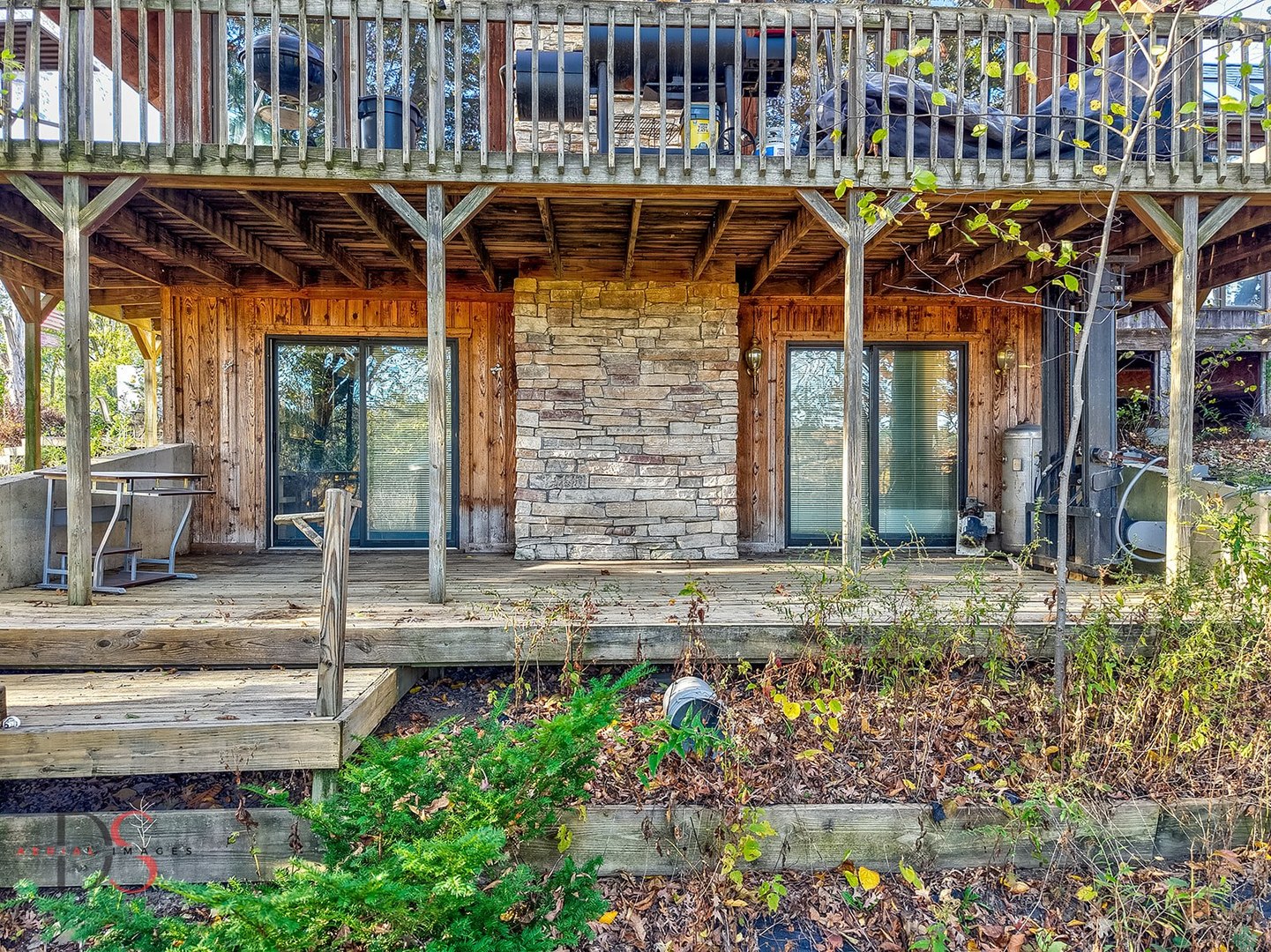 2236 Highway 178 Oglesby, IL 61348 - Photo 22 of 36 a view of a chair and table in the patio