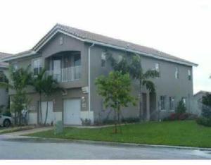 3026 Laurel Ridge Circle Riviera Beach, FL 33404 - Photo 1 of 14 lr outside