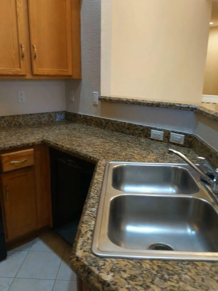 3026 Laurel Ridge Circle Riviera Beach, FL 33404 - Photo 5 of 14 kitchen