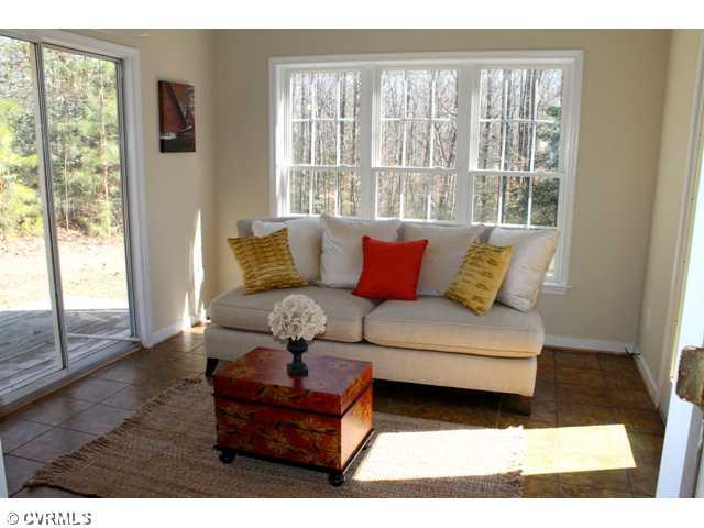 9651 Morley Road Midlothian, VA 23112 - Photo 7 of 15