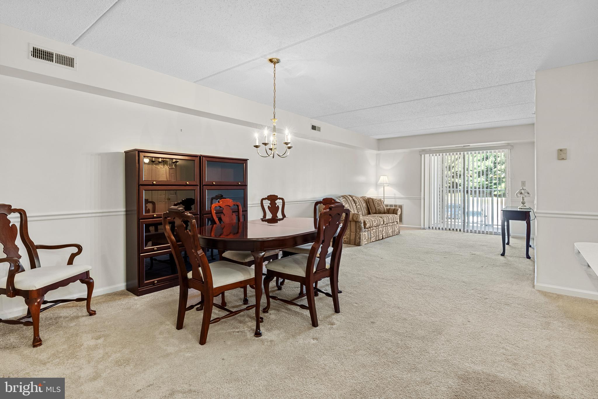 225 Brandon Road Norristown, PA 19403 - Photo 4 of 29 Dining Room