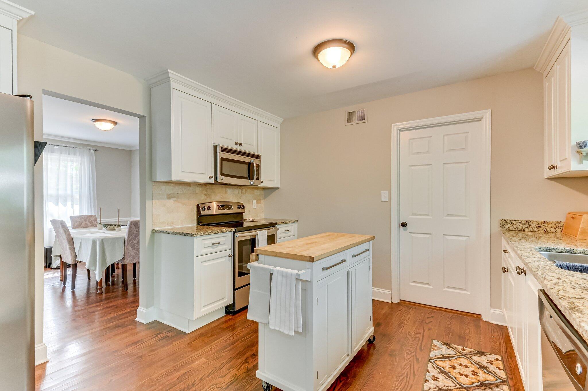 1225 Wood Valley Road Augusta, GA 30909 - Photo 16 of 37 117