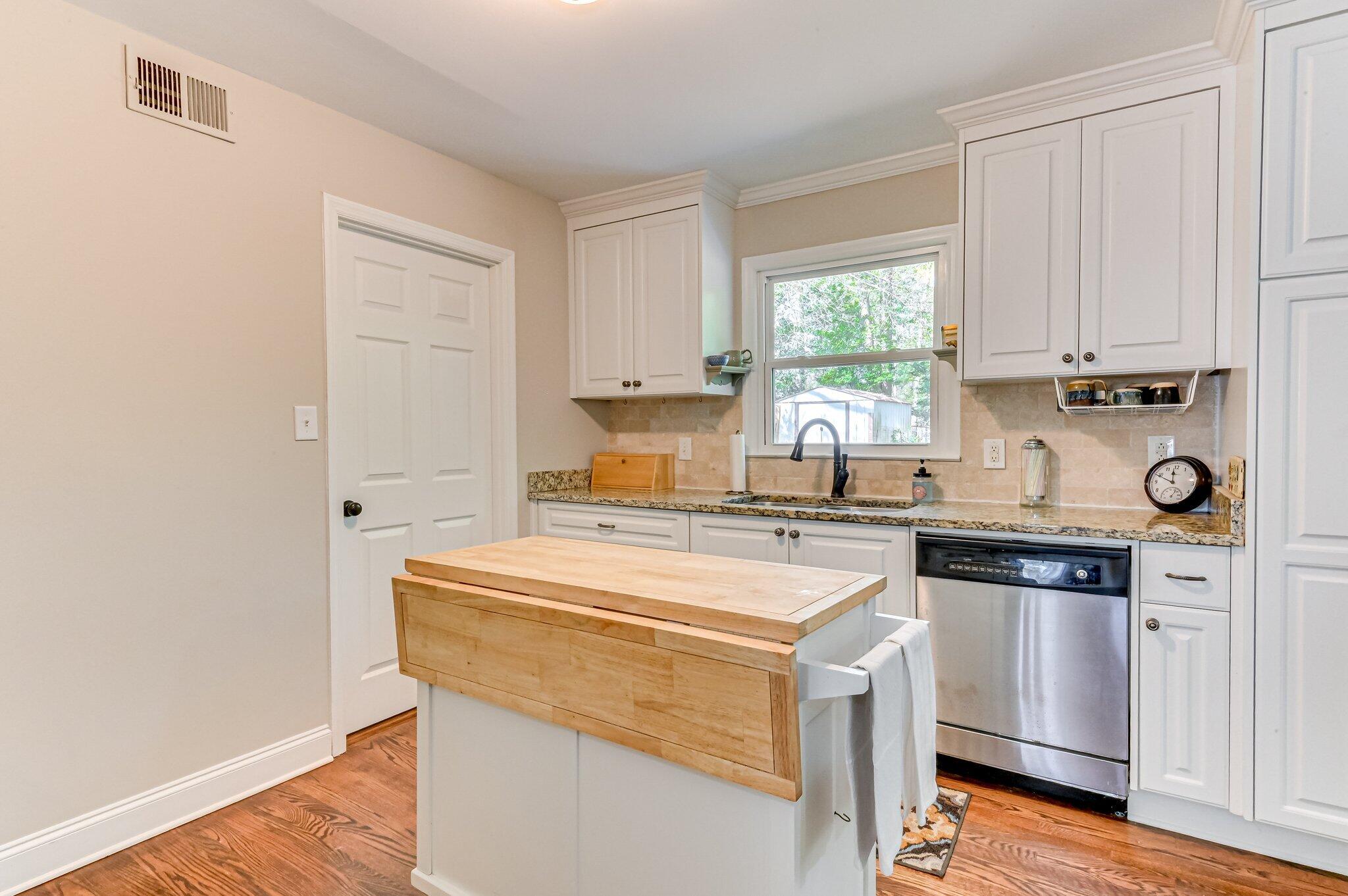 1225 Wood Valley Road Augusta, GA 30909 - Photo 18 of 37 115