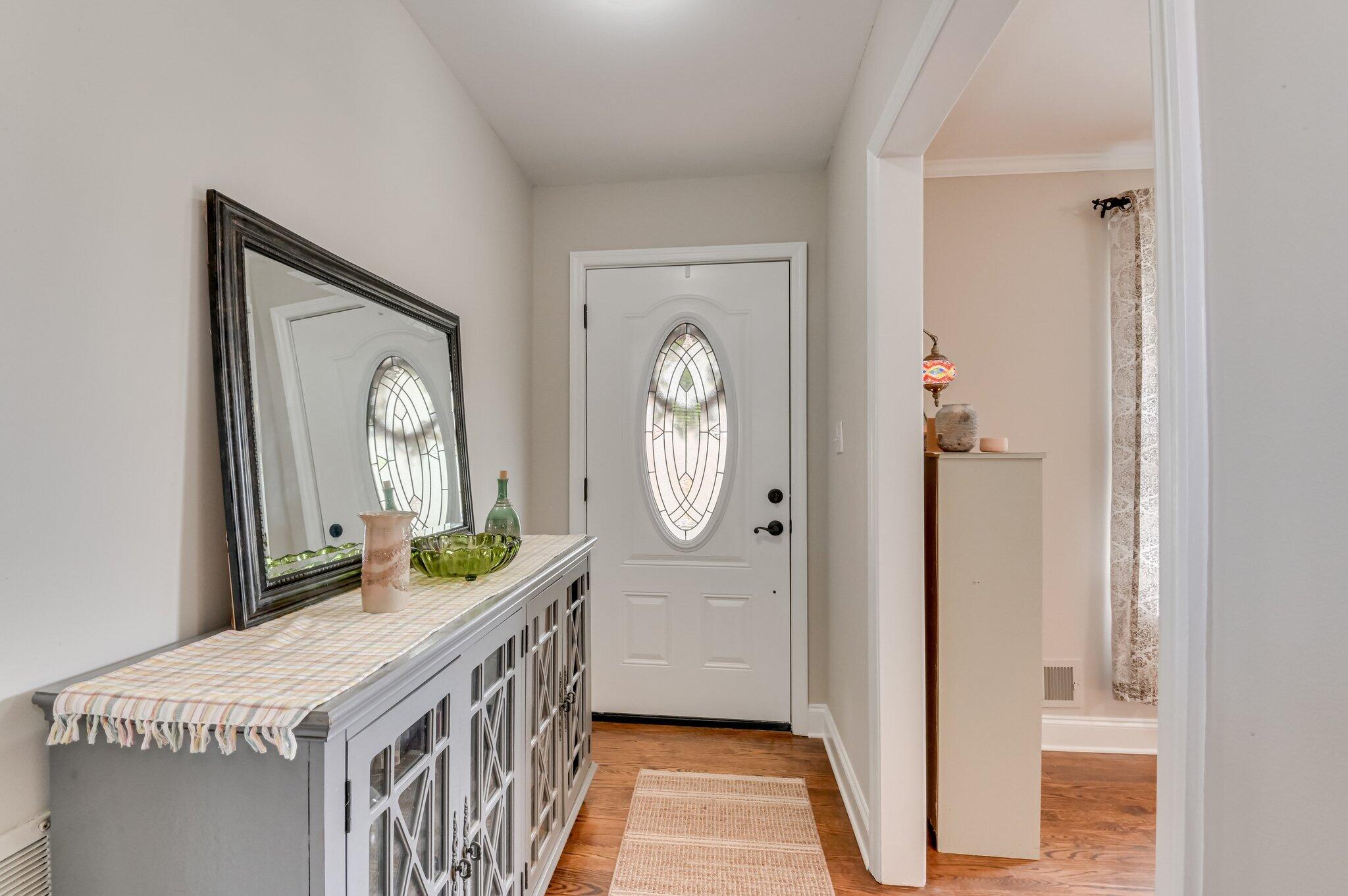 1225 Wood Valley Road Augusta, GA 30909 - Photo 3 of 37 107