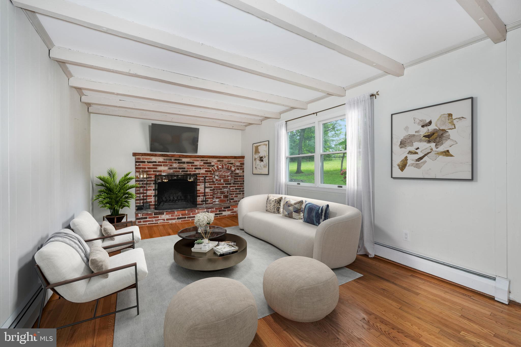 681 Brintons Bridge Road West Chester, PA 19382 - Photo 15 of 64 Family Room Virtually Staged