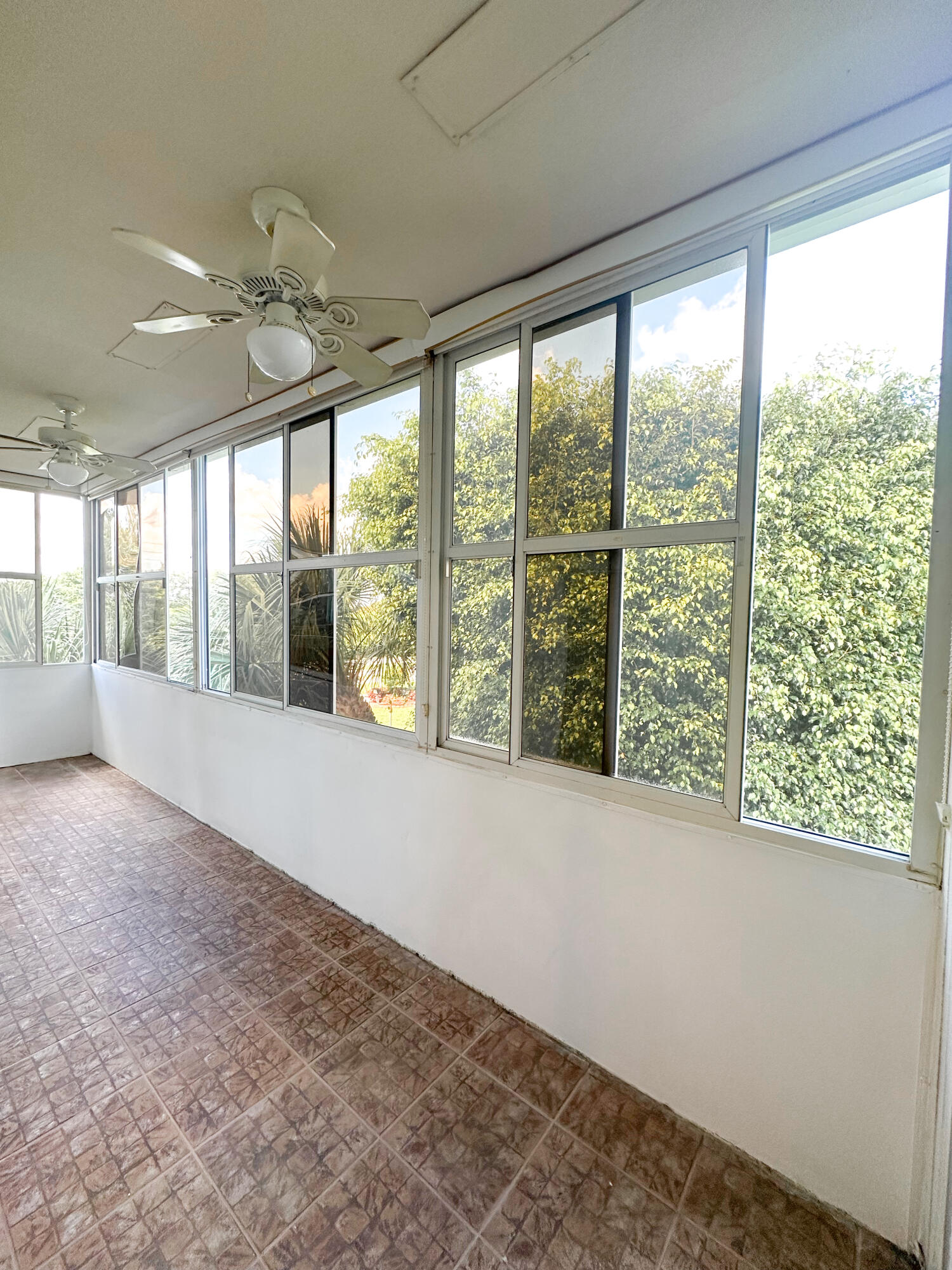 71 Dorset B Boca Raton, FL 33434 - Photo 13 of 14 IMG_7368-2