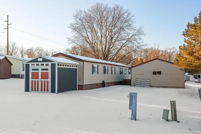 $105,000 | 17 Terri Cir Drive, Holmen, WI 54636