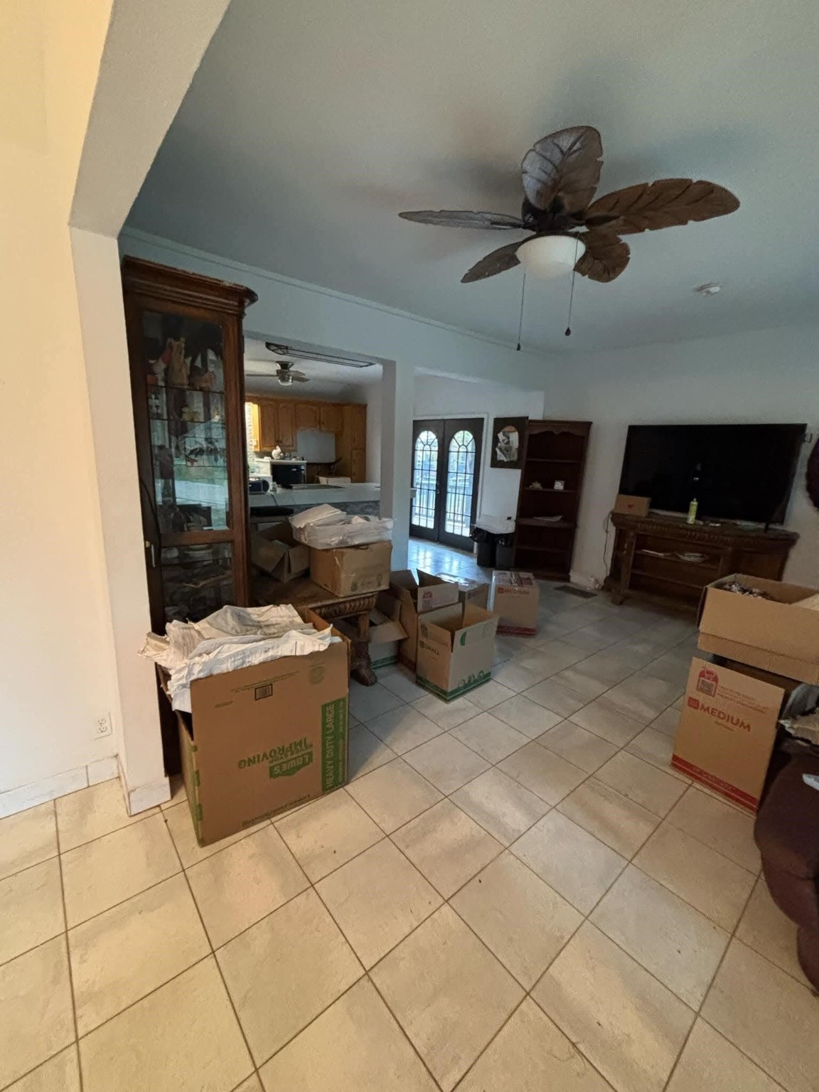 368 Riddle Road Cedar Creek, TX 78612 - Photo 8 of 30 a living room with furniture and a flat screen tv