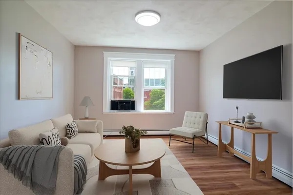 $289,900 | 6 Chatham Place, Unit 6, Worcester, MA 01609