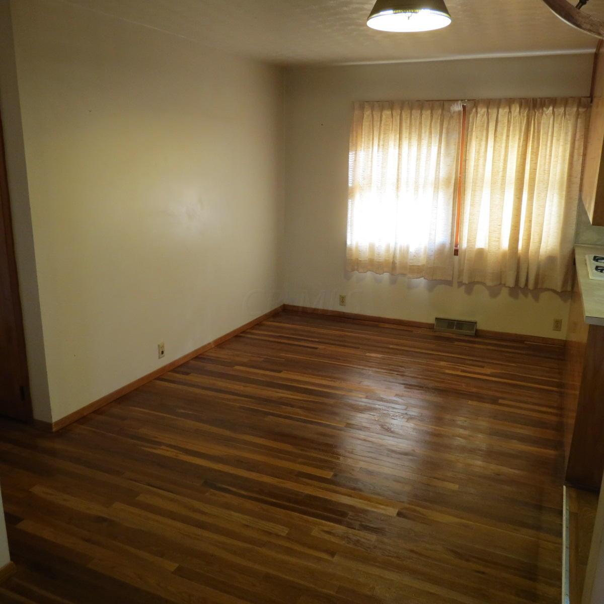 4440 Delmont Road Lancaster, OH 43130 - Photo 13 of 43