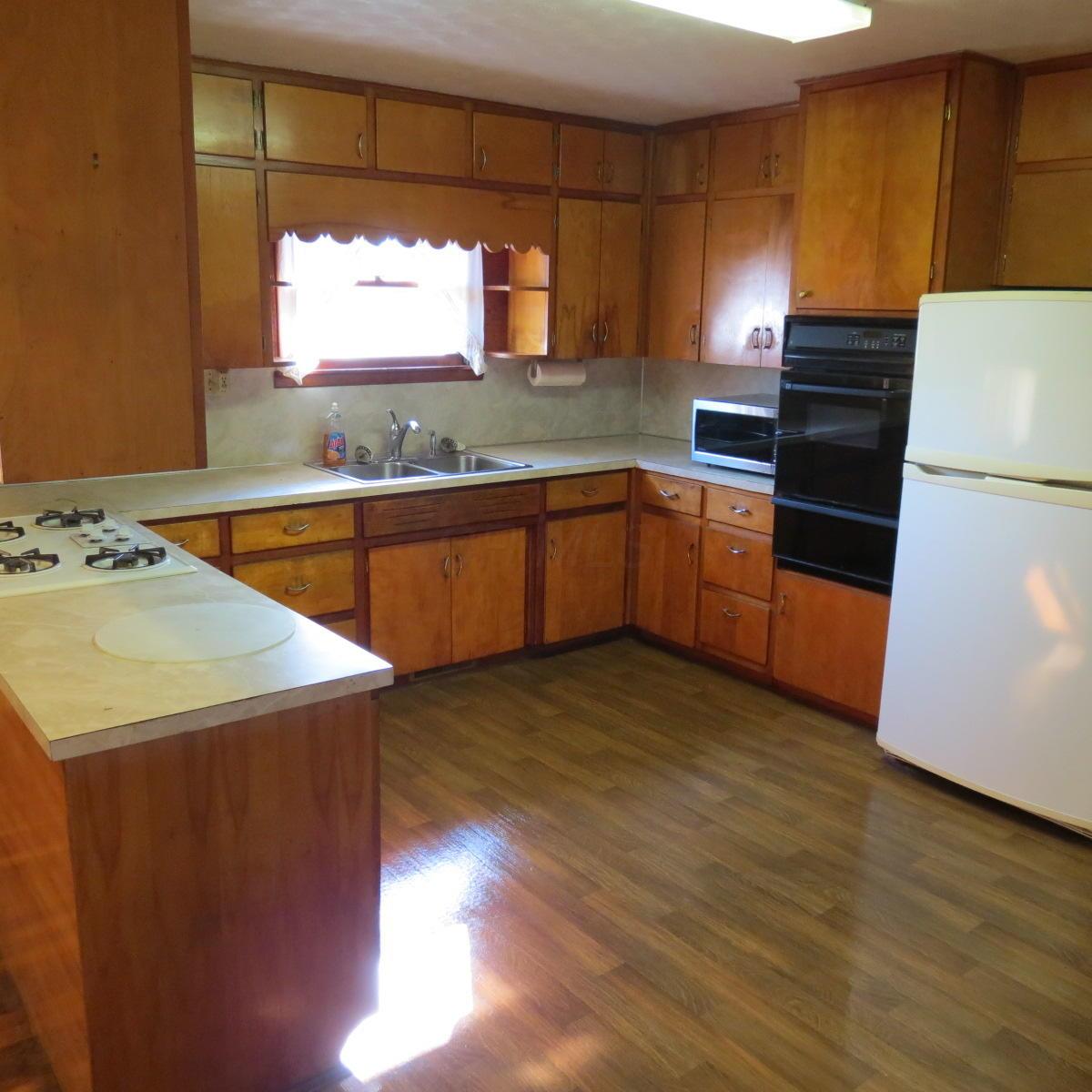 4440 Delmont Road Lancaster, OH 43130 - Photo 16 of 43
