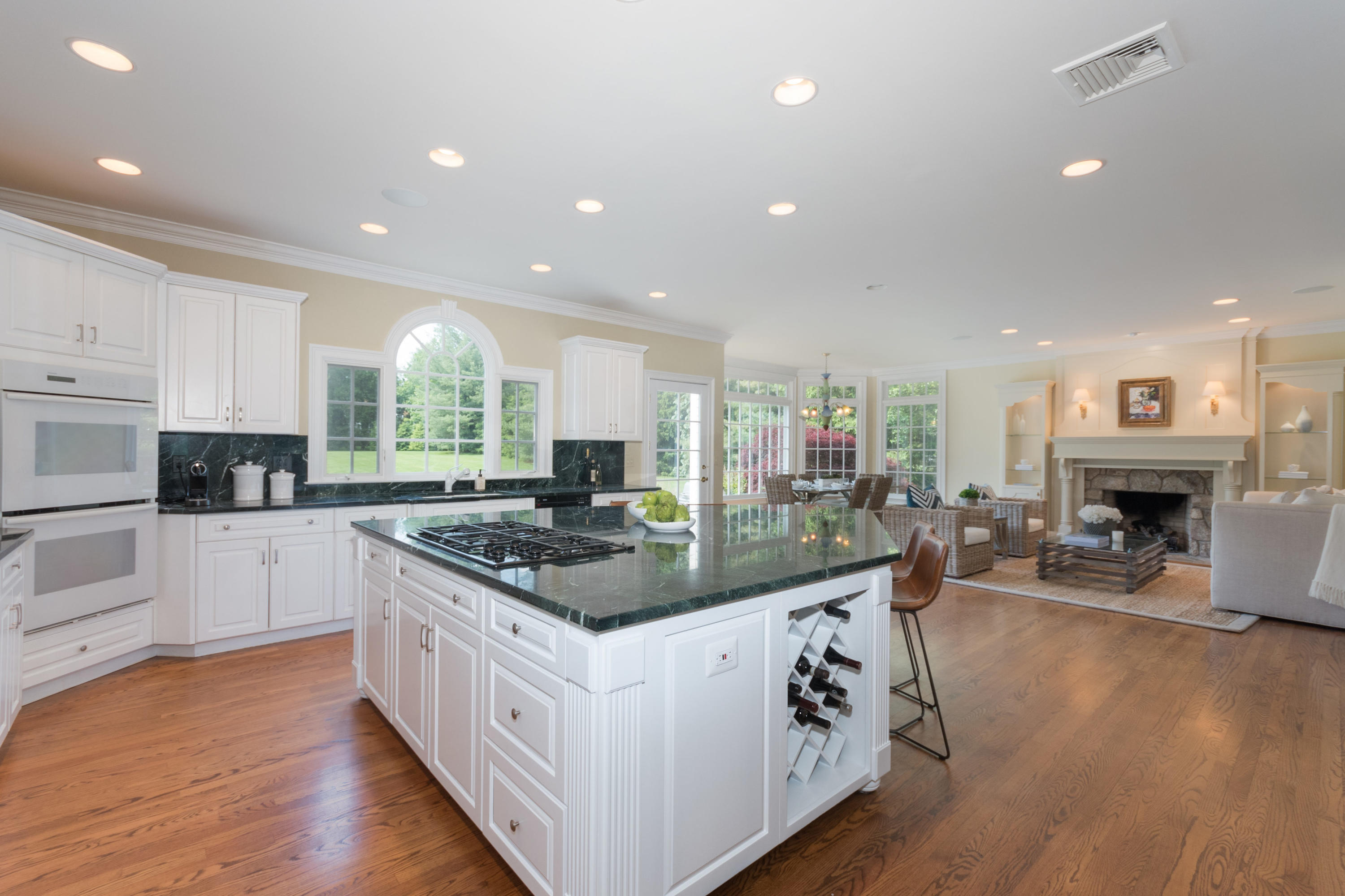 5 Peach Hill Road Darien, CT 06820 - Photo 16 of 62 5 Peach Hill Rd Darien CT-print-020-49-K