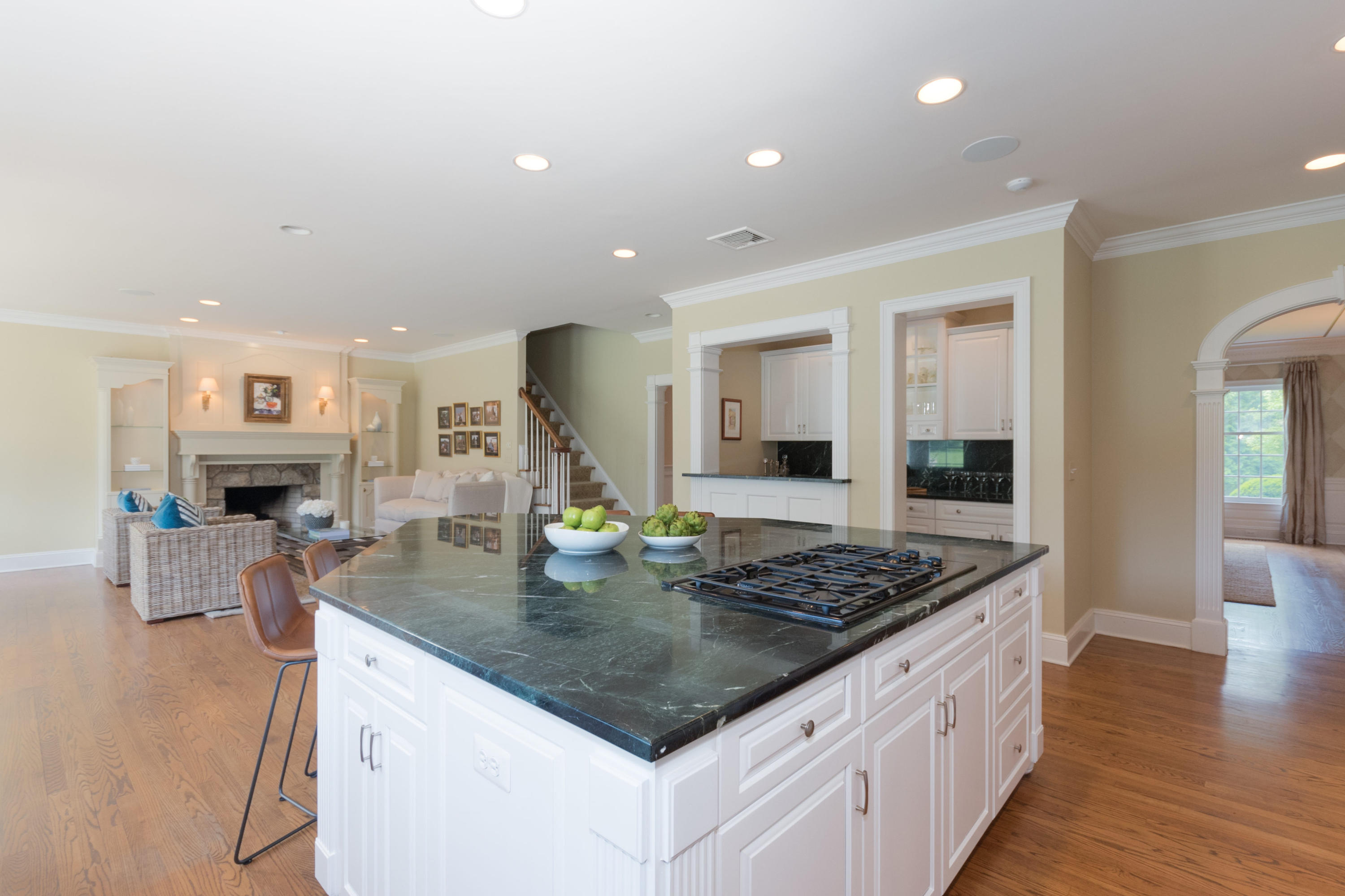 5 Peach Hill Road Darien, CT 06820 - Photo 20 of 62 5 Peach Hill Rd Darien CT-print-024-75-K