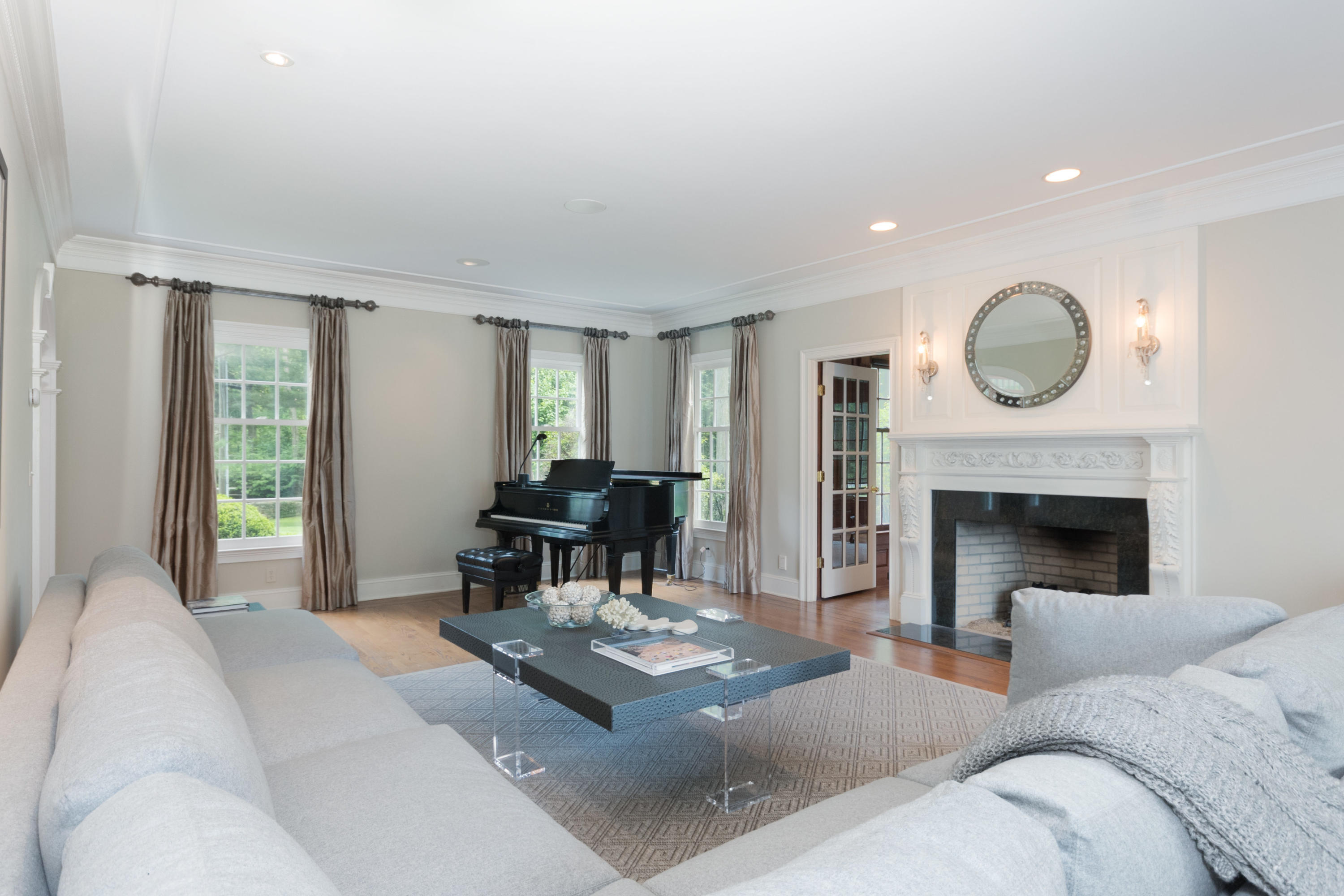 5 Peach Hill Road Darien, CT 06820 - Photo 24 of 62 5 Peach Hill Rd Darien CT-print-029-37-L