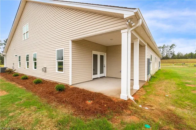 $398,900 | 303 Beeson Court, Clemmons, NC 27012