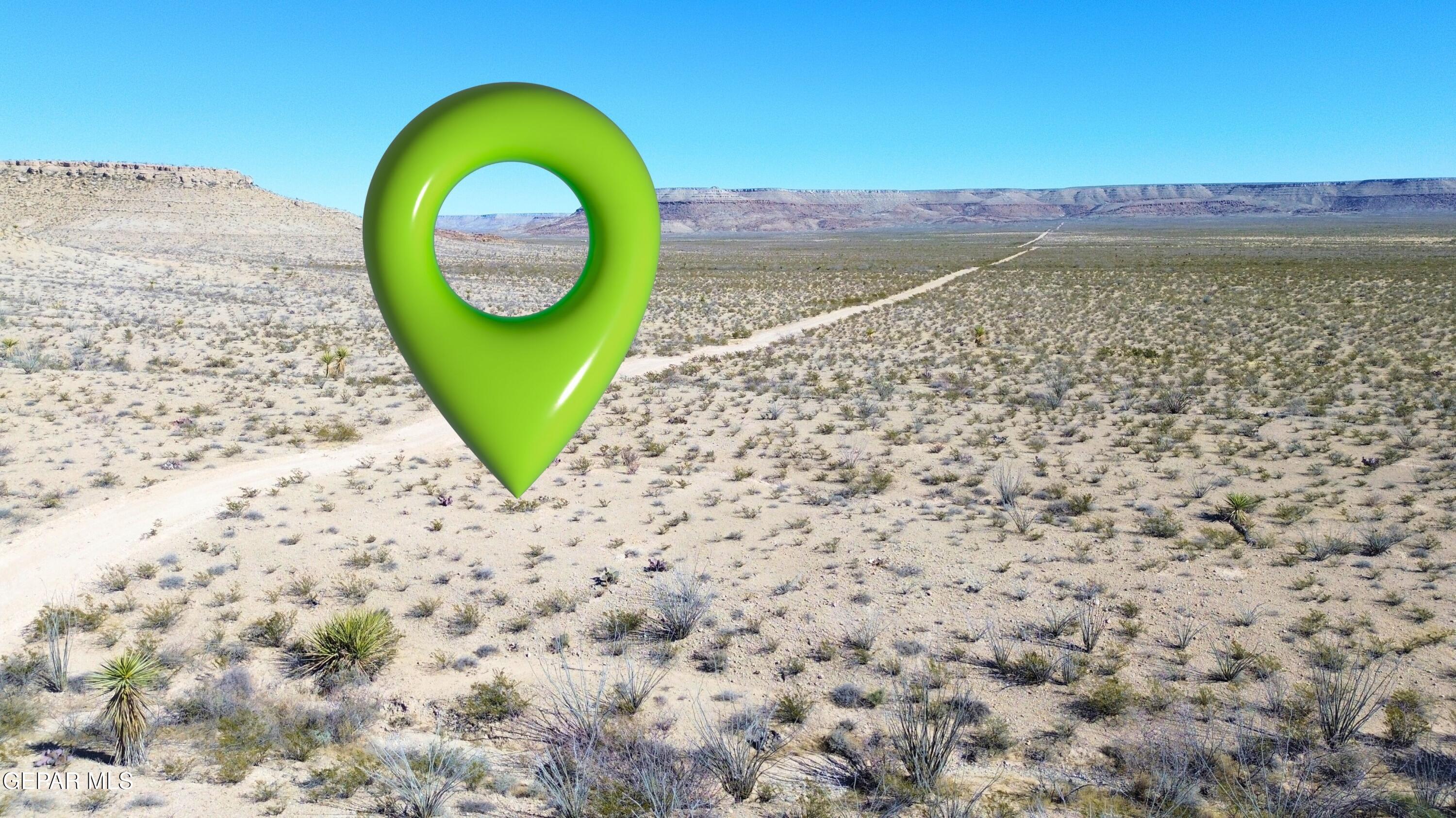 24 Longhorn Ranchettes Ridge Fort Hancock, TX 79839 - Photo 18 of 31 a view of swimming pool with a yard