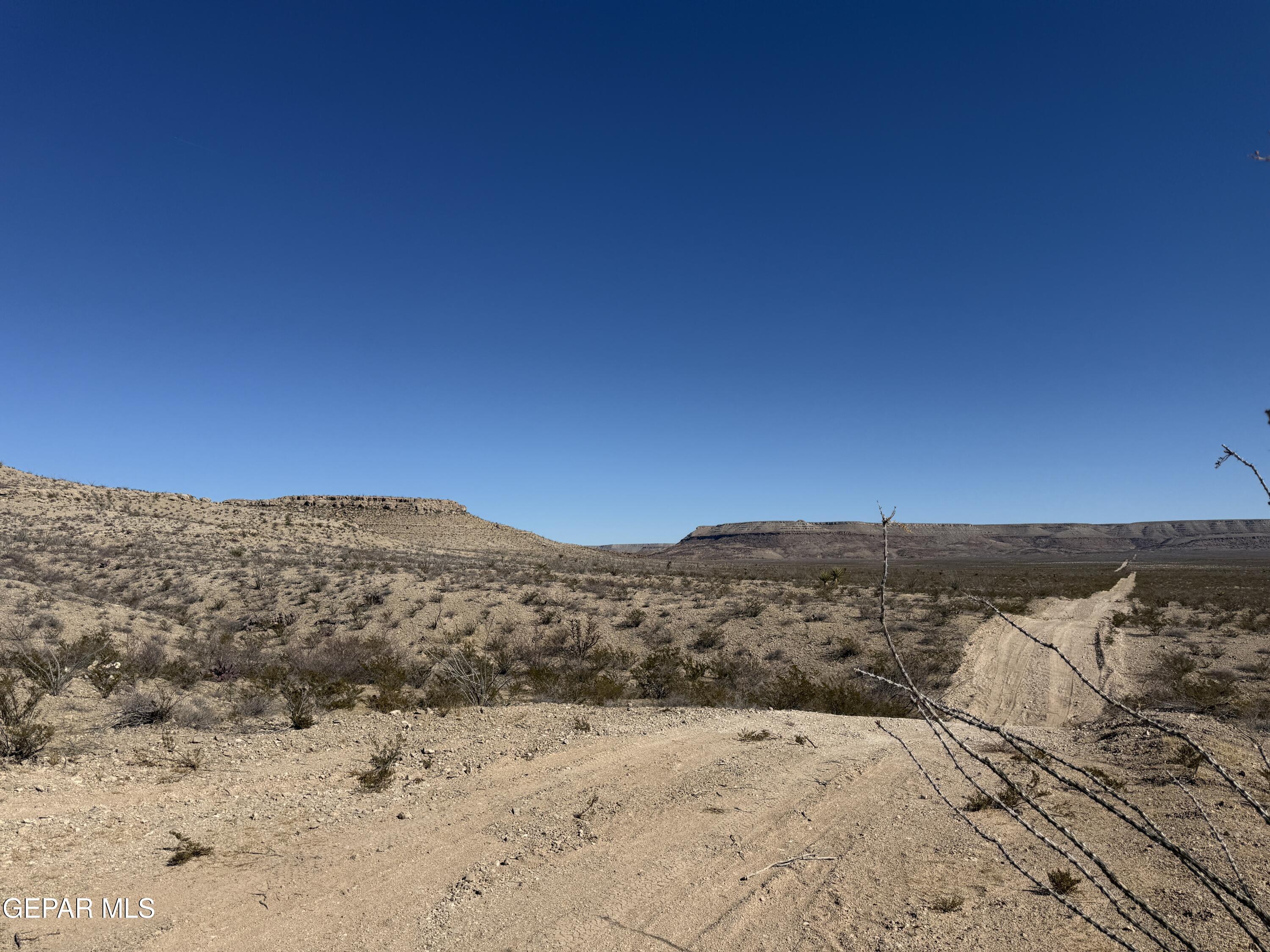24 Longhorn Ranchettes Ridge Fort Hancock, TX 79839 - Photo 27 of 31 a view of ocean with a mountain in the background