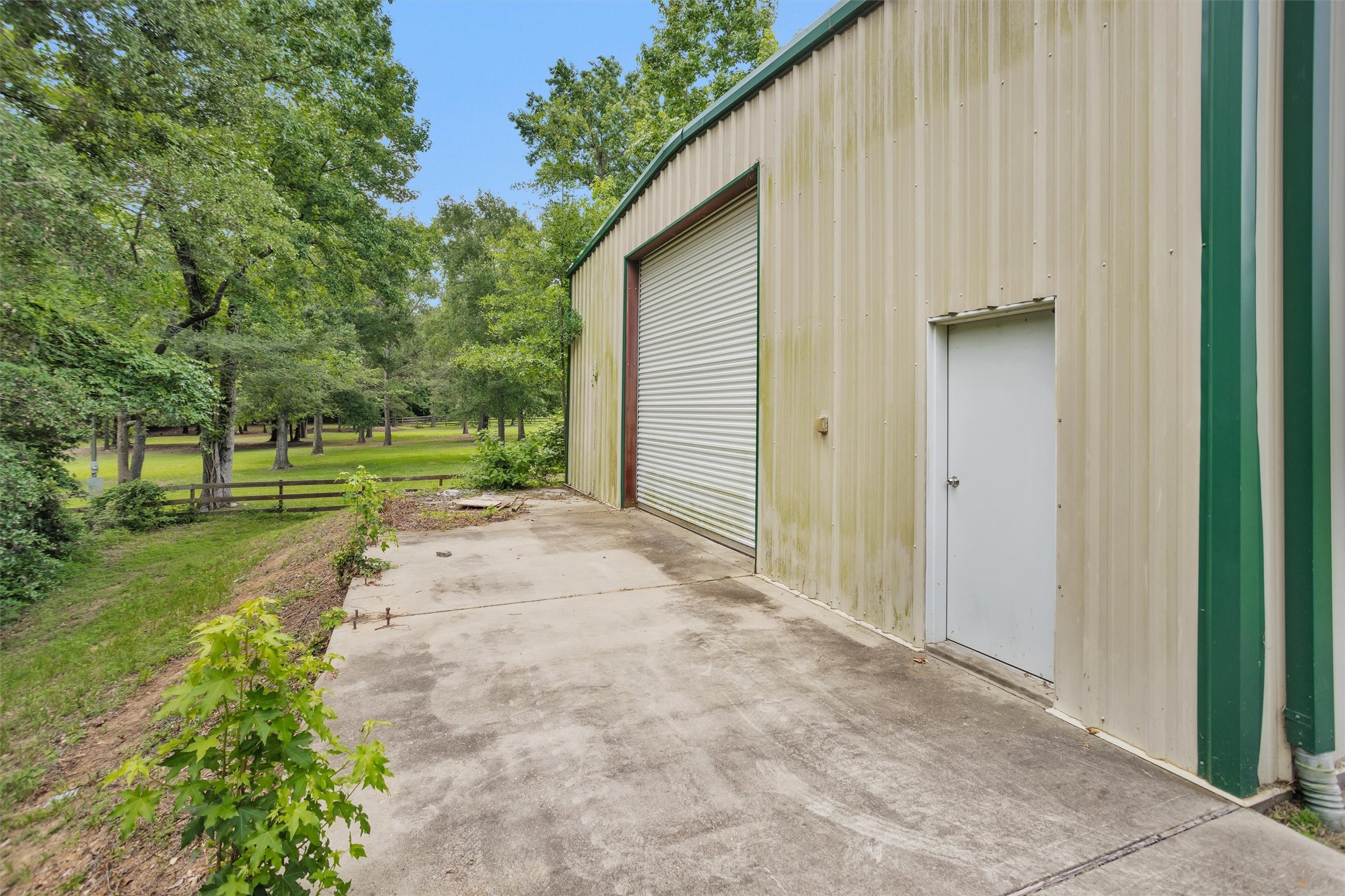 21 Ranch Rd One Willis, TX 77378 - Photo 44 of 49