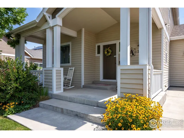 a view of front door and house