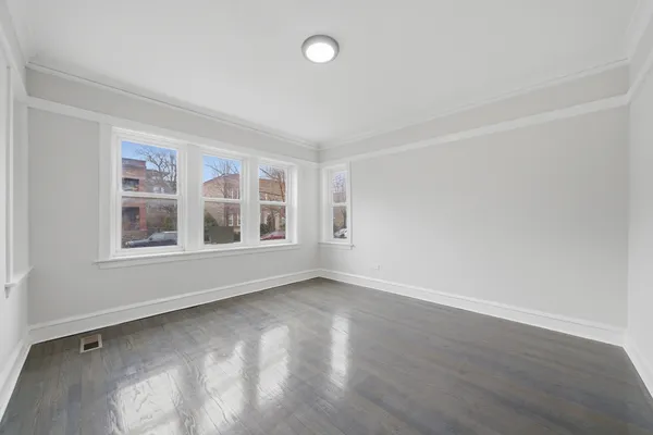 $499,999 | 6623 South Vernon Avenue, Chicago, IL 60637