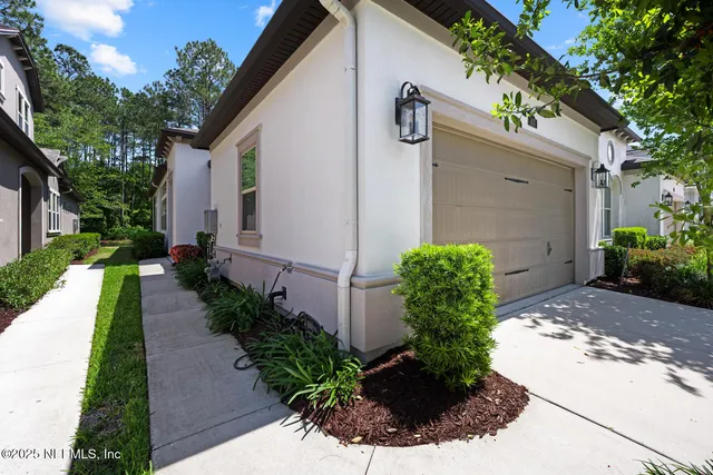 $580,000 | 435 Wingstone Drive, Jacksonville, FL 32081