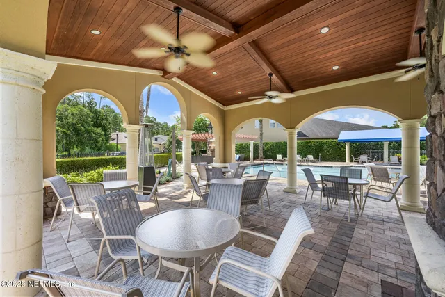 $580,000 | 435 Wingstone Drive, Jacksonville, FL 32081