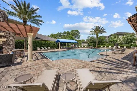 $580,000 | 435 Wingstone Drive, Jacksonville, FL 32081