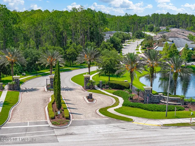 $580,000 | 435 Wingstone Drive, Jacksonville, FL 32081