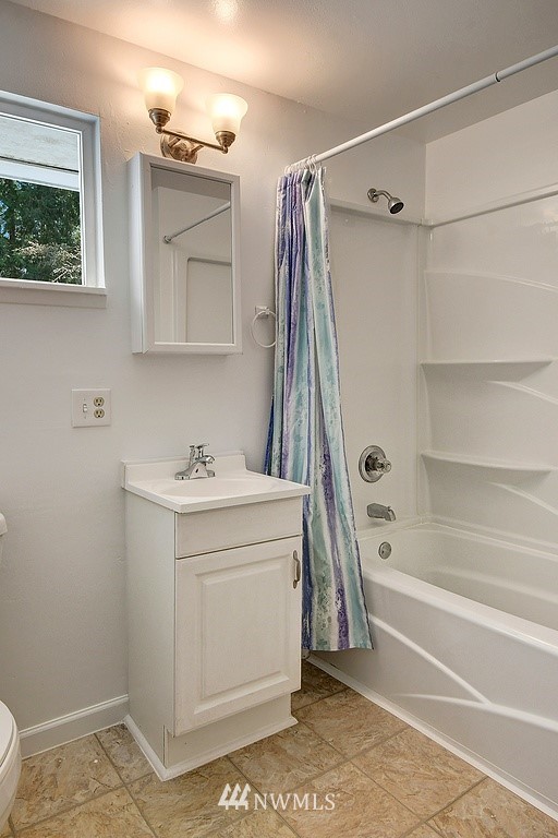 5901 Fleming Street Everett, WA 98203 - Photo 13 of 26