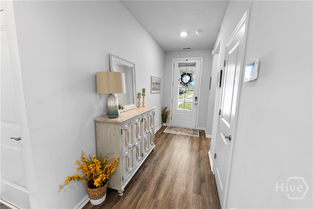 110 Canal Cove Pooler, GA 31322 - Photo 5 of 41