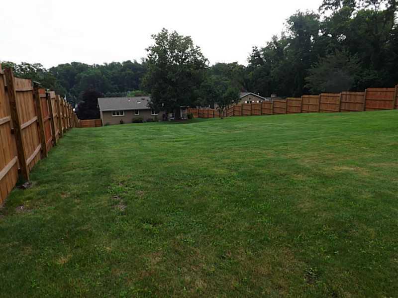 67 Midway Drive McKees Rocks, PA 15136 - Photo 21 of 23 Yard/Garden.