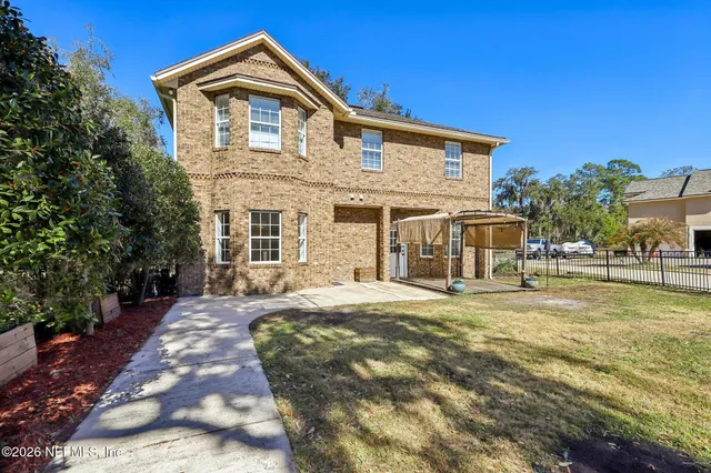 $475,000 | 2006 North Lakeshore Drive, Fleming Island, FL 32003