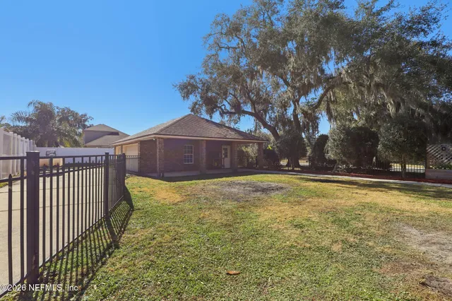 $475,000 | 2006 North Lakeshore Drive, Fleming Island, FL 32003