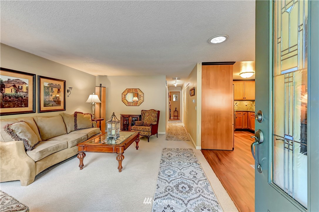 2016 172nd Place Southeast Bothell, WA 98012 - Photo 3 of 24