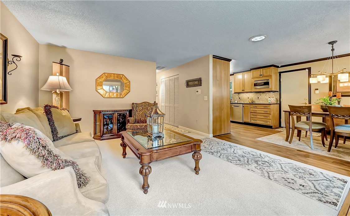 2016 172nd Place Southeast Bothell, WA 98012 - Photo 5 of 24