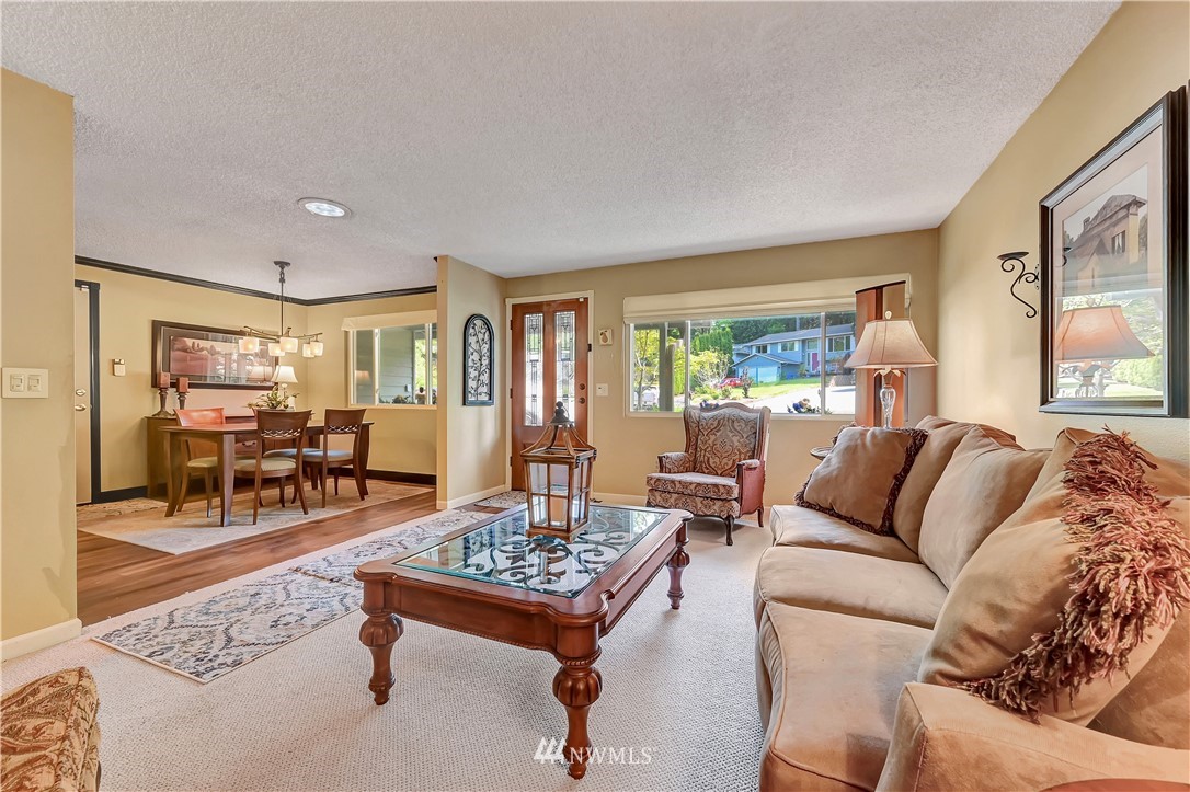 2016 172nd Place Southeast Bothell, WA 98012 - Photo 6 of 24