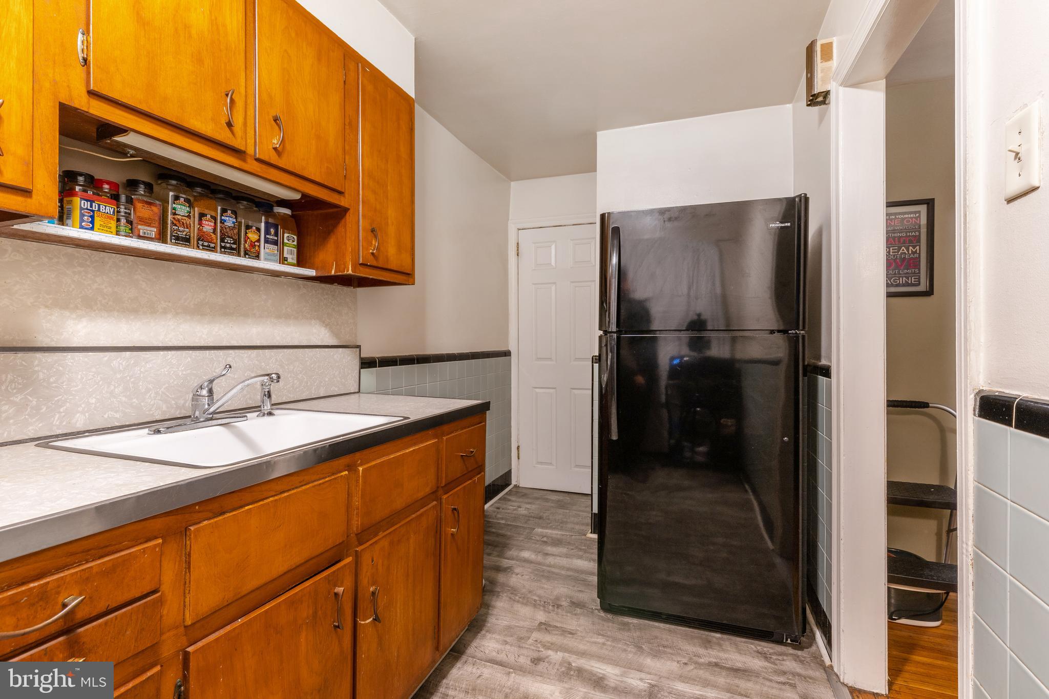 418 Littlecroft Road Upper Darby, PA 19082 - Photo 12 of 22