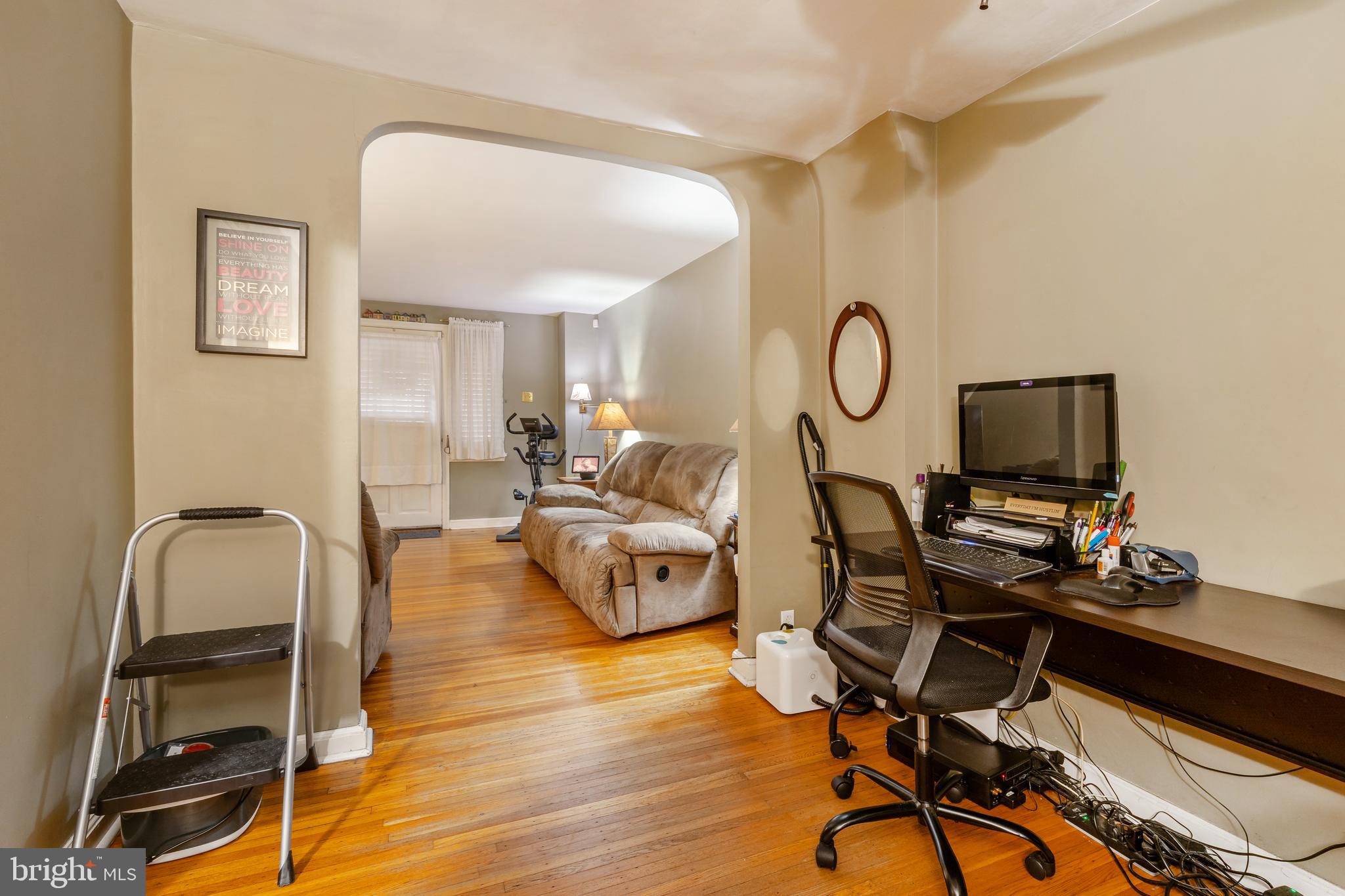 418 Littlecroft Road Upper Darby, PA 19082 - Photo 8 of 22