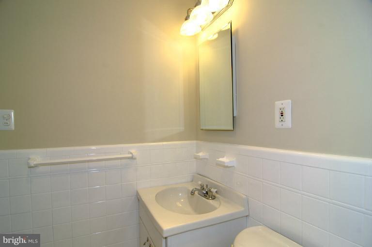 2422 Eccleston Street Silver Spring, MD 20902 - Photo 22 of 24 Hall Bathroom