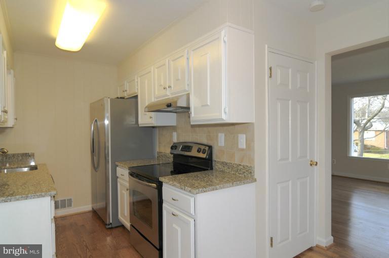 2422 Eccleston Street Silver Spring, MD 20902 - Photo 9 of 24 Kitchen