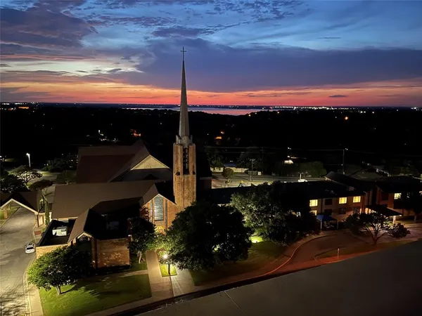 $315,000 | 4924 Cobbs Drive, Unit 9C, Waco, TX 76710